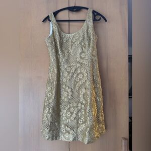Lilly Pulitzer “Eaton” Metallic Gold Paisley Shift Dress – Size 0